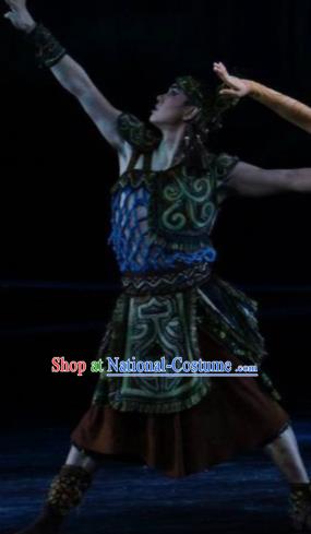 Hundred Bird Dress Chinese Zhuang Ethnic Dance Clothing Stage Performance Dance Costume and Headpiece for Men