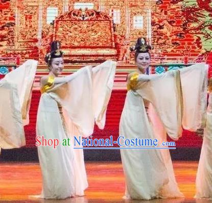 Ganzhou Musical Dance Chinese Classical Dance White Dress Stage Performance Dance Costume and Headpiece for Women