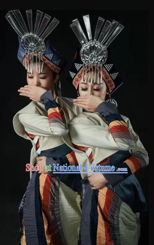 Da Liang Mountains Echo Chinese Yi Nationality Folk Dance Dress Stage Performance Costume and Headpiece for Women