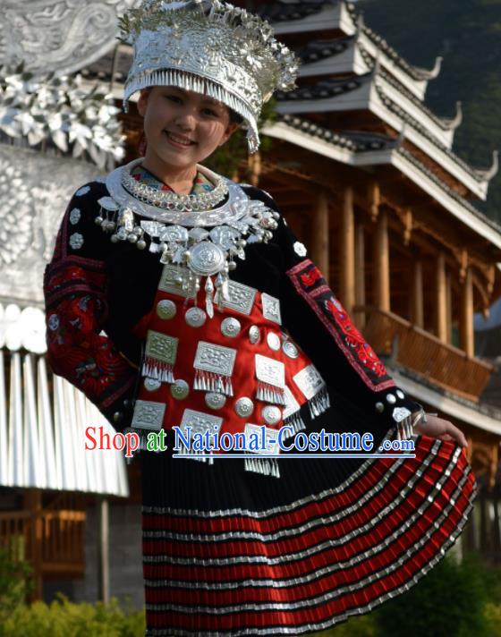 Chinese Traditional Miao Nationality Folk Dance Costume Hmong Ethnic Pleated Skirt for Women