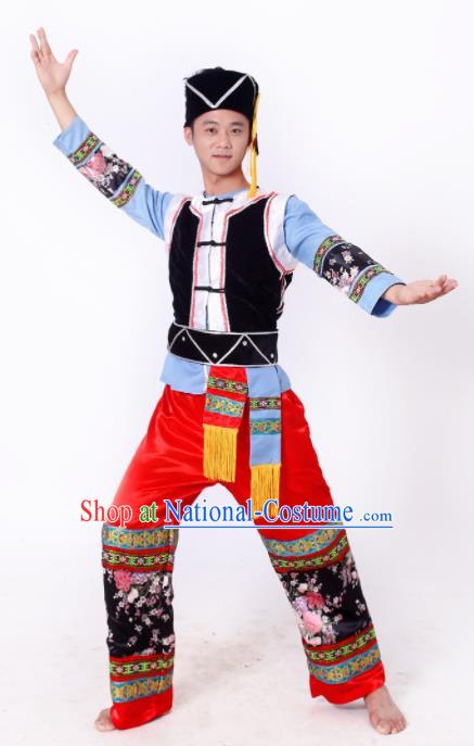 Chinese Traditional Li Nationality Male Costume Ethnic Bridegroom Folk Dance Clothing for Men