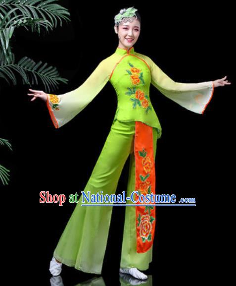 Traditional Chinese Stage Performance Folk Dance Costume Fan Dance Green Clothing for Women