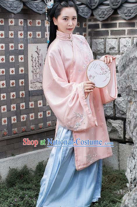 Chinese Traditional Ming Dynasty Imperial Consort Historical Costume Ancient Palace Embroidered Hanfu Dress for Women