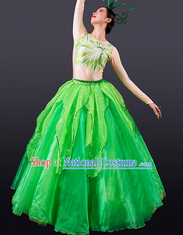 Chinese Traditional Chorus Green Bubble Dress Modern Dance Stage Performance Costume for Women