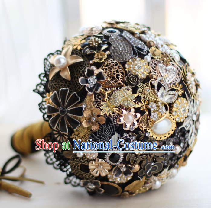 Top Grade Wedding Bridal Bouquet Hand Crystal Black Ball Tied Bouquet Flowers for Women