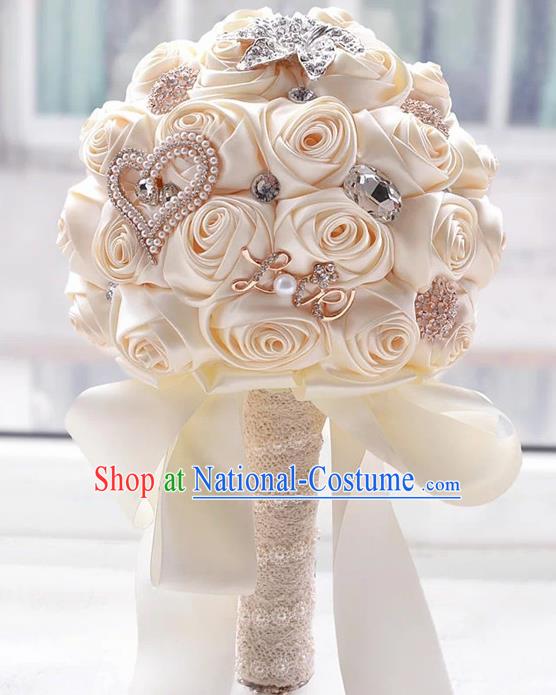 Chinese Traditional Wedding Bridal Bouquet Beige Rose Flowers Bunch for Women