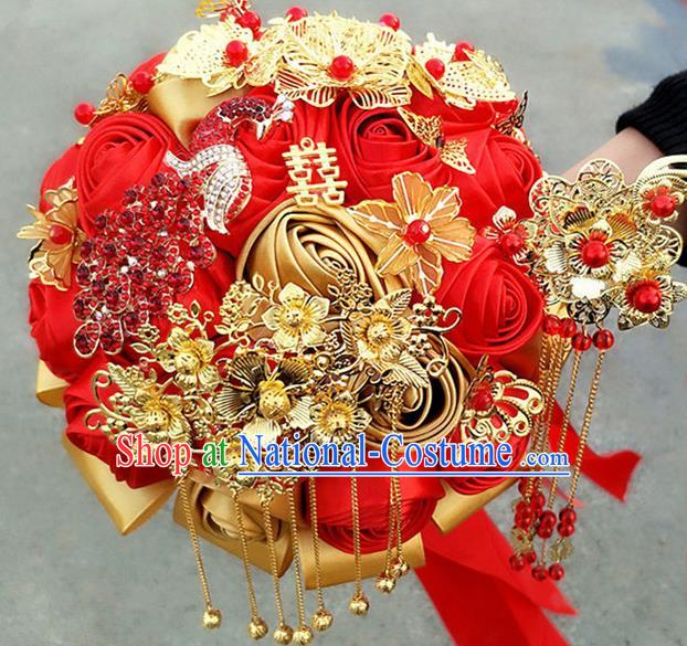 Chinese Traditional Wedding Bridal Bouquet Red Rose Flowers Bunch for Women