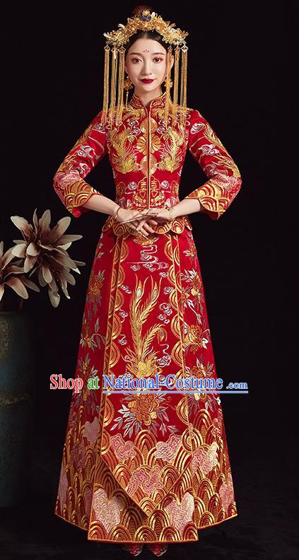 Chinese Traditional Bride Xiuhe Suit Ancient Wedding Embroidered Red Dress for Women