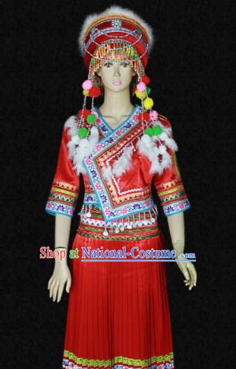 Chinese Traditional Bai Nationality Red Dress Ethnic Bride Folk Dance Costume for Women