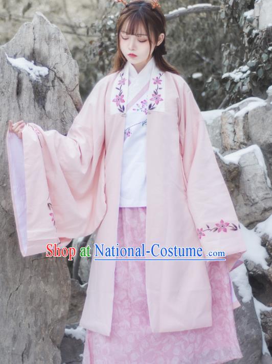 Chinese Ancient Ming Dynasty Aristocratic Lady Hanfu Dress Traditional Historical Costume for Women