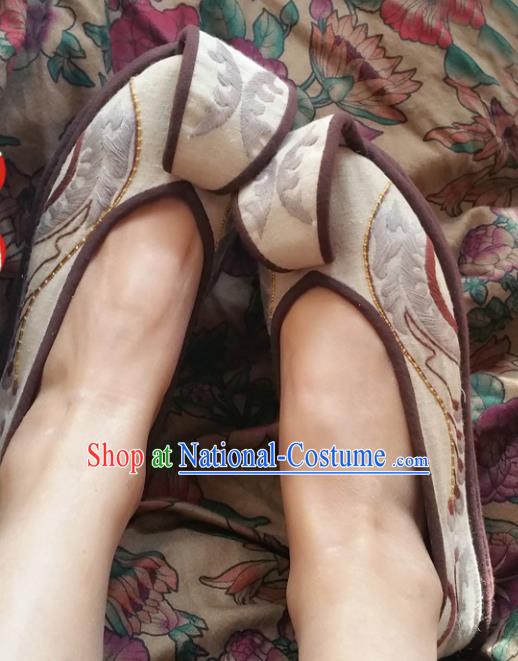 Chinese National Beige Shoes Traditional Cloth Shoes Hanfu Shoes Embroidered Shoes for Women