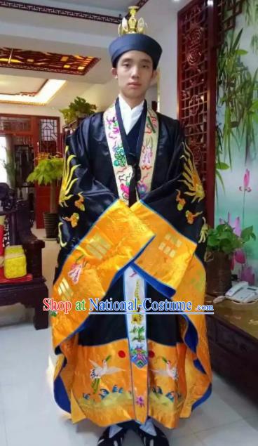 Chinese National Taoism Embroidered Dragons Black Priest Frock Cassock Traditional Taoist Priest Rites Costume for Men