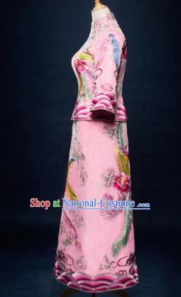 Traditional Chinese Embroidered Wedding Dress Ancient Bride Pink Xiu He Costume for Women