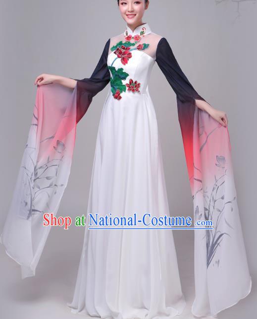 Chinese Traditional Lotus Dance Costume Classical Dance Group Dance Dress for Women