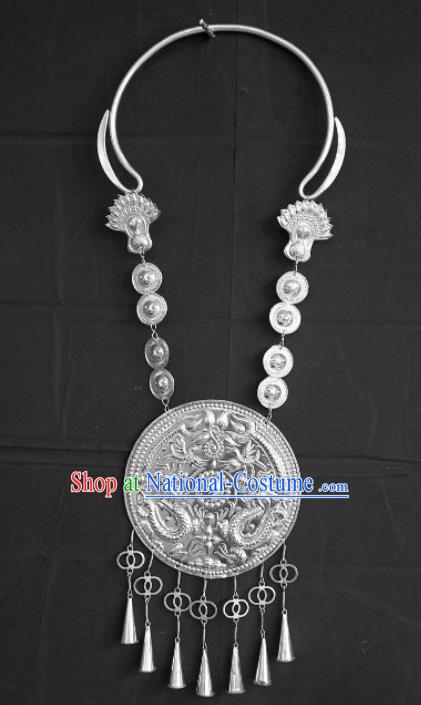 Chinese Traditional Miao Nationality Sliver Necklace Hmong Wedding Carving Dragon Necklet for Women