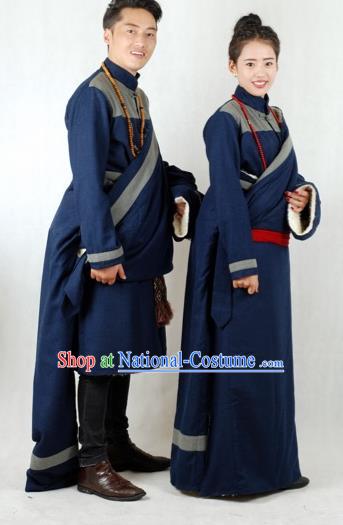 Chinese Traditional Tibetan Bride and Bridegroom Navy Robes Zang Nationality Wedding Ethnic Costumes for Women for Men