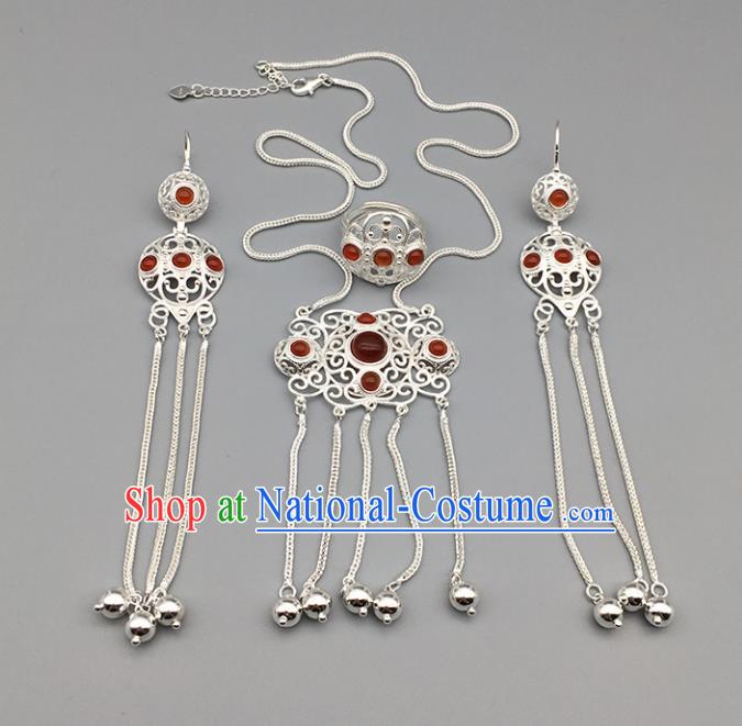 Chinese Traditional Mongolian Ethnic Sliver Accessories Mongol Nationality Agate Necklace and Earrings Ring for Women