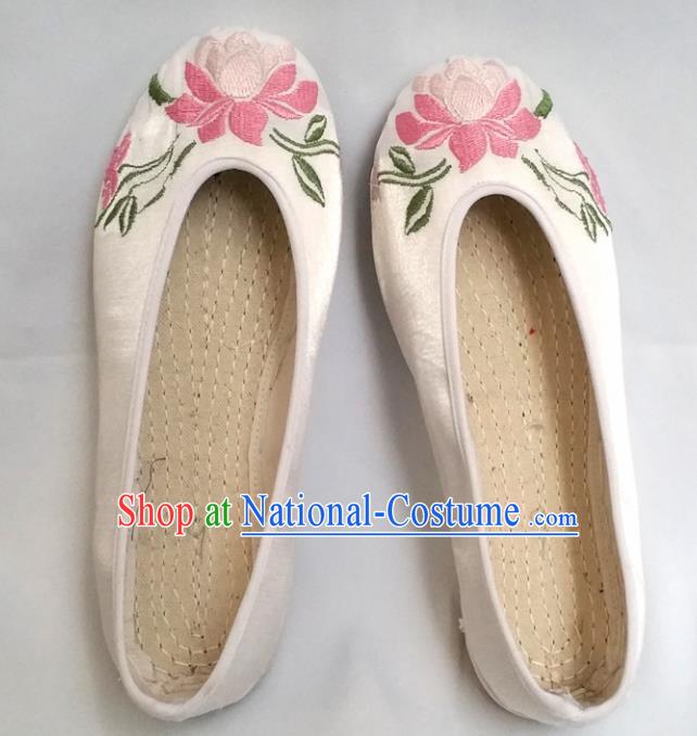 Chinese Ancient Princess Shoes Traditional Cloth Shoes Hanfu Shoes White Embroidered Lotus Shoes for Women