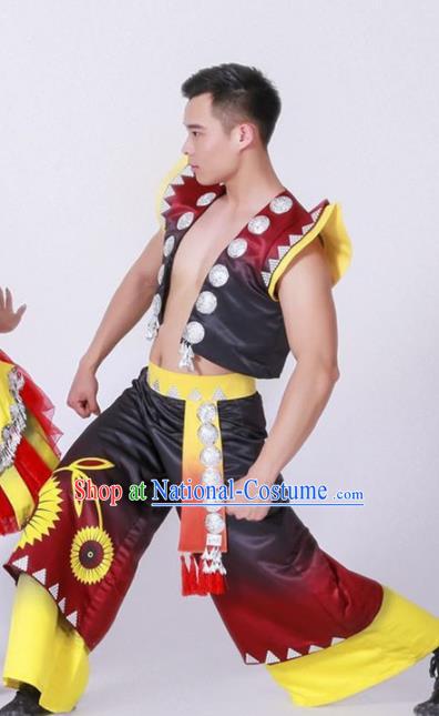 Chinese Zhuang Nationality Ethnic Dance Costume Traditional Minority Dance Clothing for Men