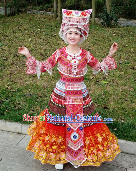 Traditional Chinese Miao Nationality Red Dress Minority Ethnic Folk Dance Costume for Women