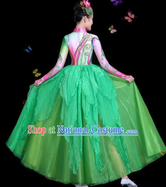 Chinese Traditional Classical Dance Green Dress Umbrella Dance Group Dance Stage Performance Costume for Women