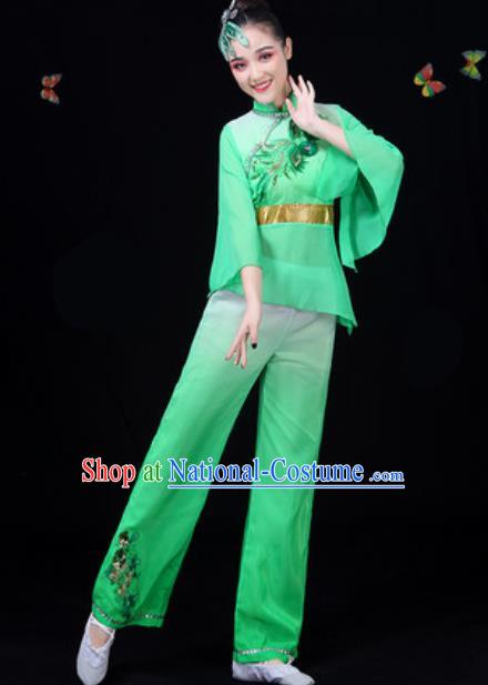 Traditional Chinese Yangko Green Clothing Folk Dance Fan Dance Stage Performance Costume for Women