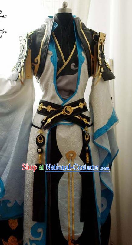 Traditional Chinese Cosplay Taoist Priest Clothing Ancient Swordsman Embroidered Costume for Men