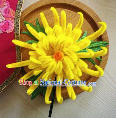 Chinese Handmade Palace Yellow Chrysanthemum Velvet Hairpins Ancient Queen Hair Accessories Headwear for Women