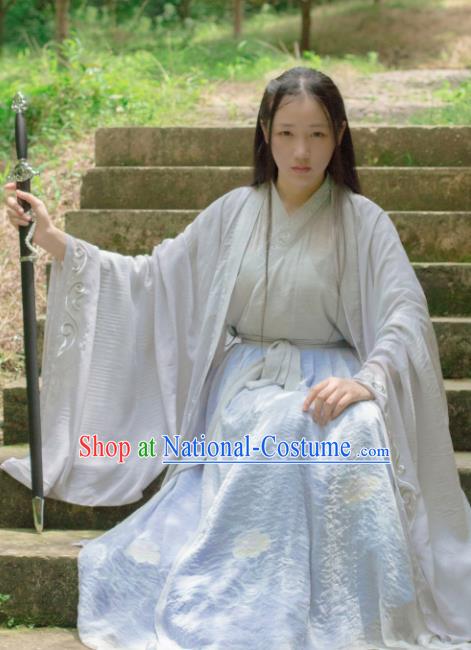 Chinese Traditional Jin Dynasty Swordswoman Historical Costume Ancient Female Knight Hanfu Dress for Women