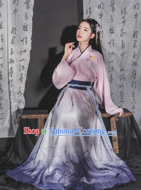 Chinese Ancient Jin Dynasty Young Lady Embroidered Hanfu Dress Traditional Swordswoman Historical Costume for Women