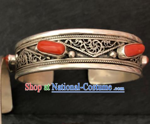 Traditional Chinese Mongol Nationality Sliver Carving Bracelet Accessories Mongolian Ethnic Bangle for Women