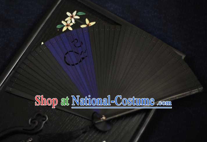 Chinese Handmade Carving Zodiac Snake Bamboo Fans Classical Accordion Traditional Folding Fans for Women