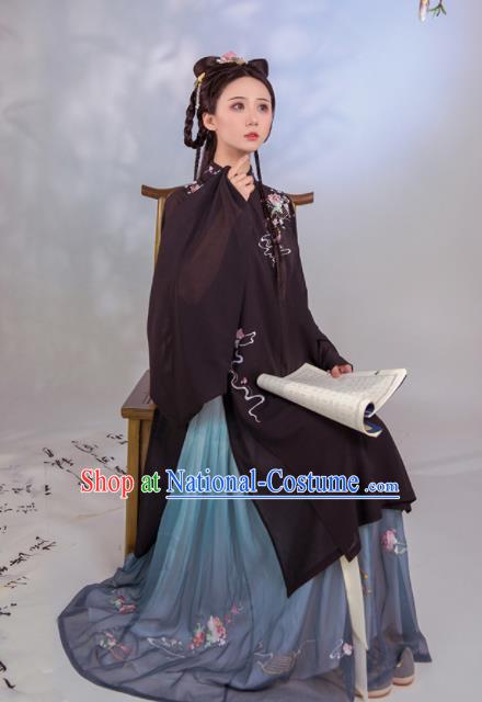 Chinese Ancient Peri Embroidered Hanfu Dress Ming Dynasty Court Princess Historical Costume for Women