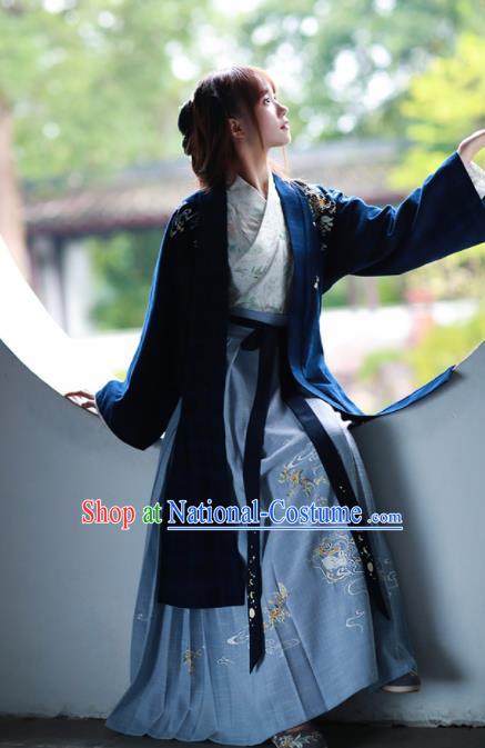 Chinese Ancient Han Dynasty Nobility Lady Historical Costume Traditional Embroidered Hanfu Dress for Women