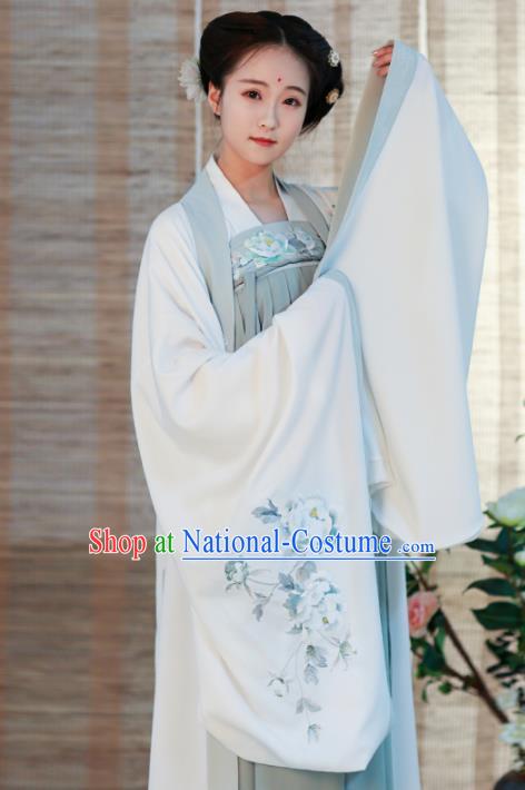 Chinese Song Dynasty Imperial Consort Historical Costume Traditional Ancient Peri Embroidered Hanfu Dress for Women