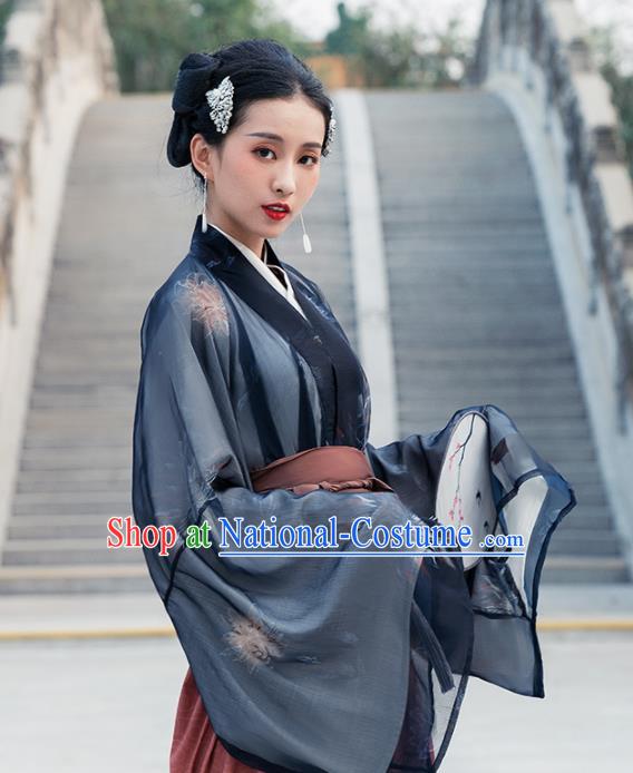 Chinese Jin Dynasty Court Princess Historical Costume Traditional Ancient Peri Embroidered Hanfu Dress for Women