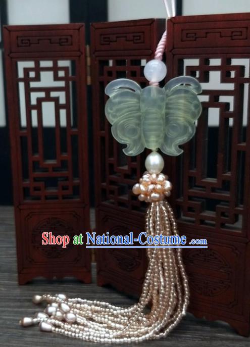 Traditional Chinese Ancient Jade Butterfly Brooch Handmade Hanfu Palace Breastpin Tassel Pendant for Women