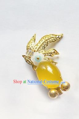 Traditional Chinese Ancient Palace Yellow Chalcedony Brooch Handmade Hanfu Goldfish Breastpin for Women