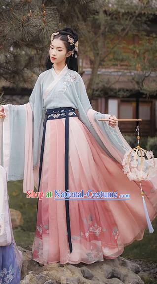 Chinese Traditional Ancient Palace Lady Embroidered Hanfu Dress Jin Dynasty Imperial Concubine Historical Costume for Women