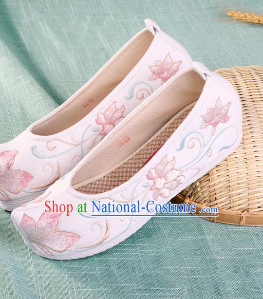 Chinese Traditional Hanfu Cloth Shoes Embroidered Lotus White Shoes Handmade Ancient Princess Shoes for Women