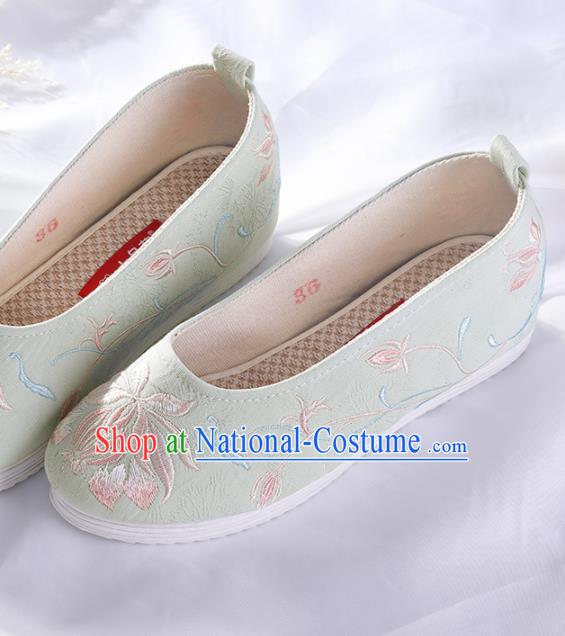 Chinese Traditional Embroidered Orchid Green Shoes Hanfu Cloth Shoes Handmade Ancient Princess Shoes for Women