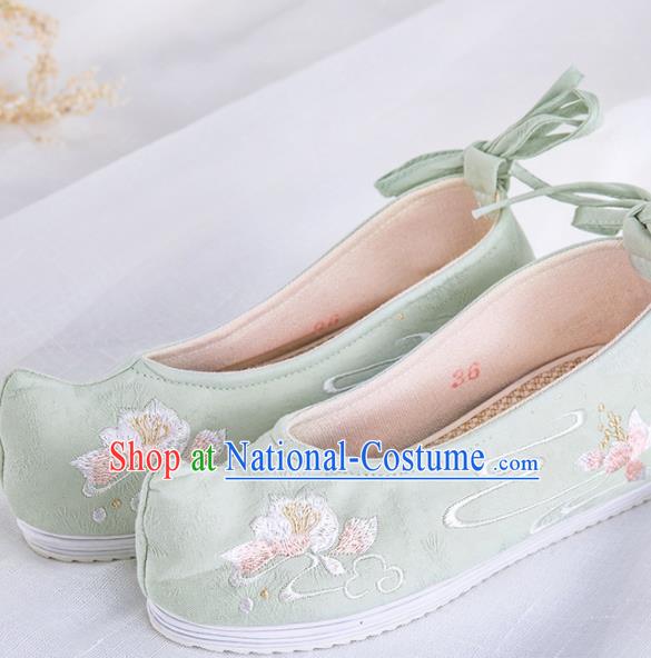 Chinese Traditional Embroidered Shoes Hanfu Green Cloth Shoes Handmade Ancient Princess Shoes for Women