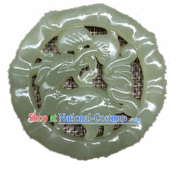 Handmade Chinese Jade Carving Deer Pendant Traditional Jade Craft Jewelry Accessories