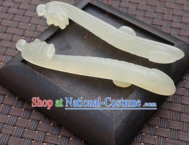 Chinese Handmade Jade Craft Carving Dragon Head Waist Accessories Jade Belt Hook Pendant Jewelry Decoration