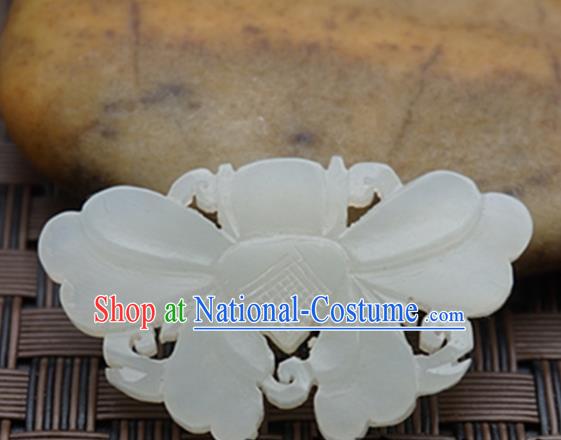 Chinese Ancient Jewelry Accessories Carving Butterfly Jade Pendant Traditional Handmade Jade Craft Decoration