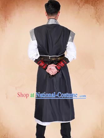 Chinese Traditional Ancient Swordsman Costume Han Dynasty General Clothing for Men