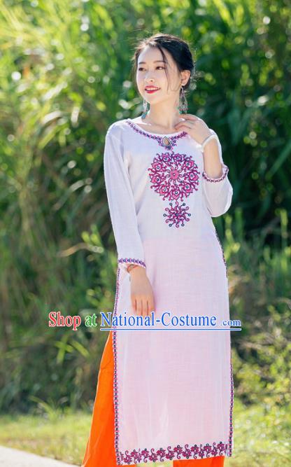 South Asian India Traditional Punjabi Costumes Asia Indian National White Blouse and Pants for Women