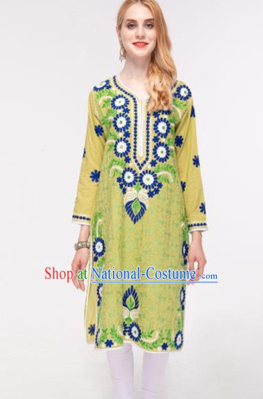 South Asian India Traditional Yoga Costumes Asia Indian National Punjabi Yellow Blouse and Pants for Women