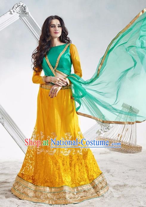 Asian India Traditional Wedding Bride Embroidered Yellow Lace Sari Dress Indian Bollywood Court Queen Costume Complete Set for Women