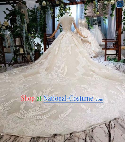 Top Grade Customize Bride Embroidered Trailing Full Dress Court Princess Wedding Costume for Women